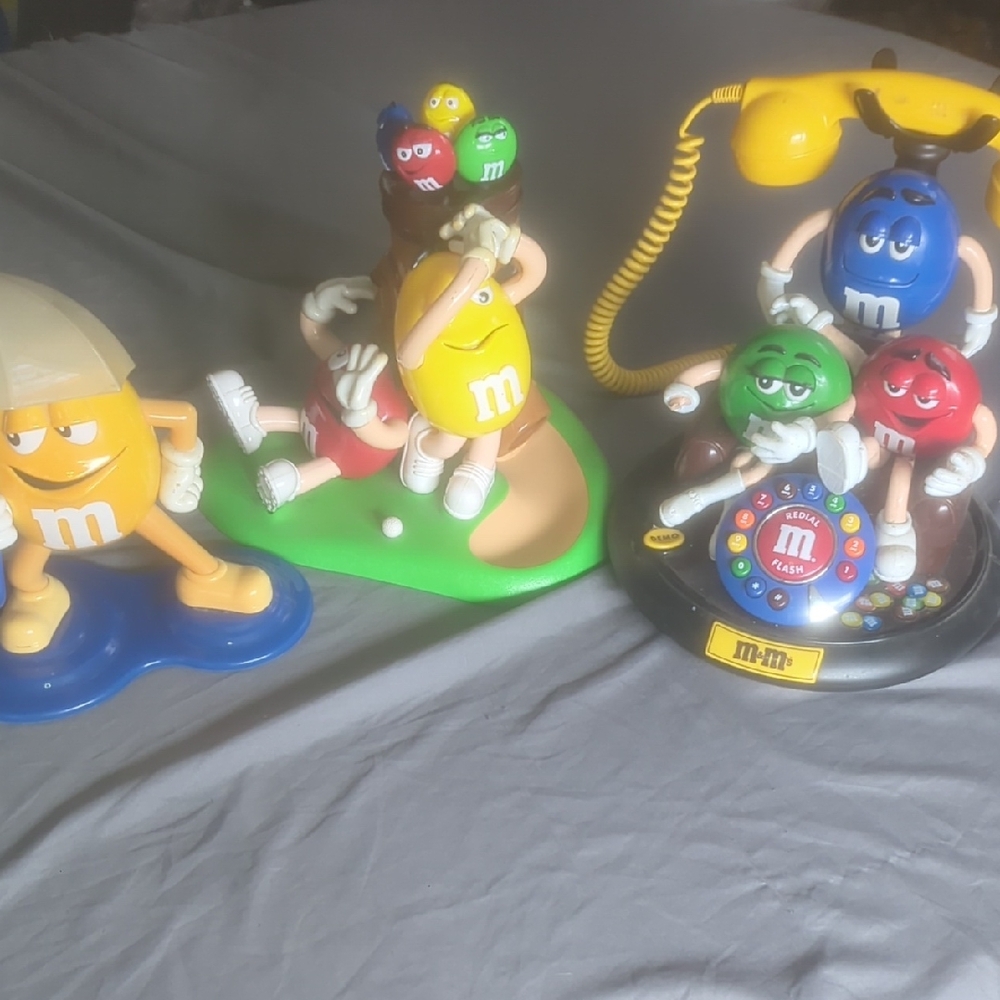 M&M'S Vibrant Character Playset with Phone